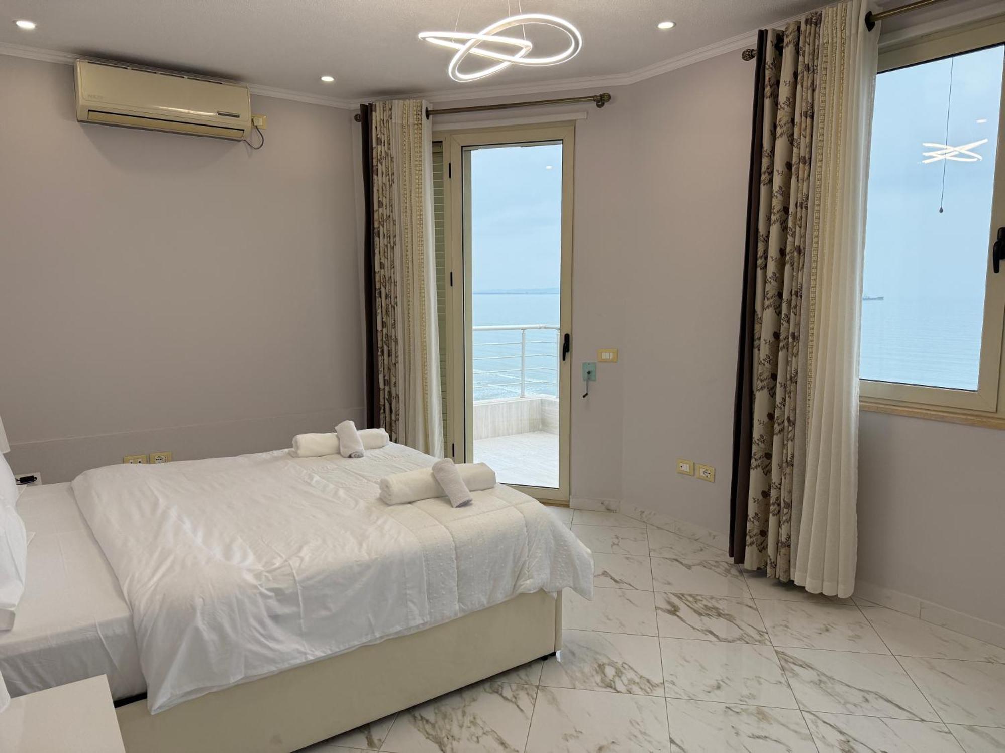 Luxuryseaview Leilighet