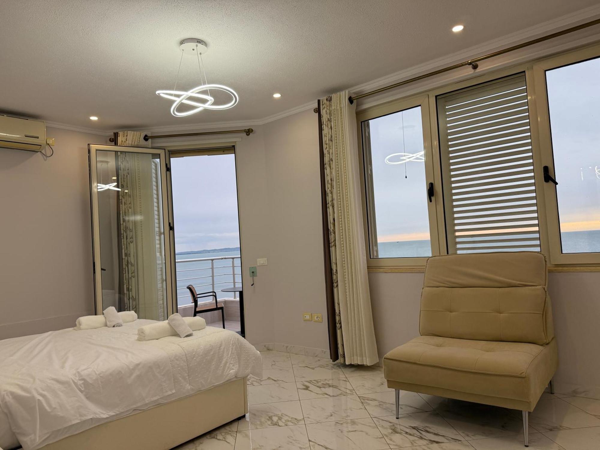 Apartment Luxuryseaview Durres
